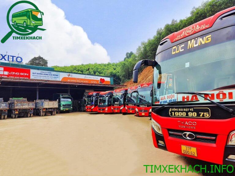 Nhà xe Cúc Mừng