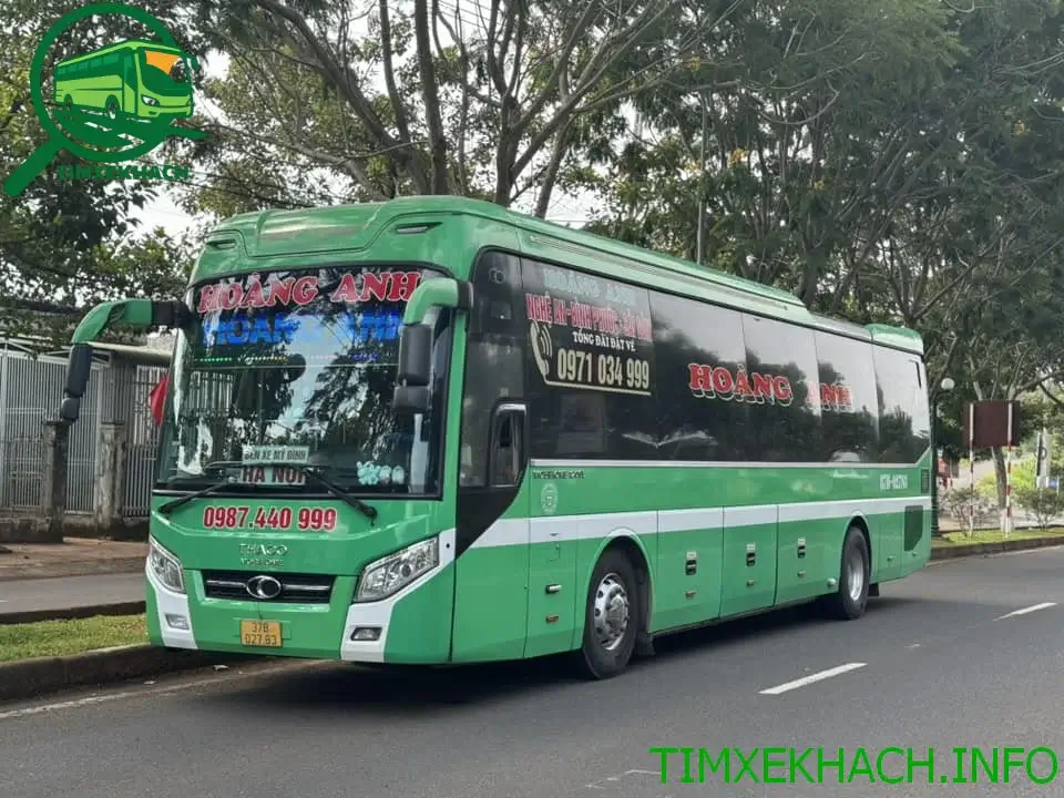 Nhà xe Hoàng Anh