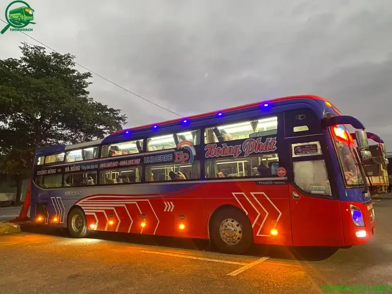 Nhà xe Hoàng Phát