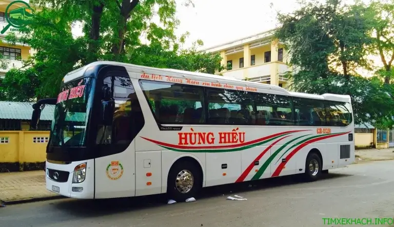 Nhà xe Hùng Hiếu