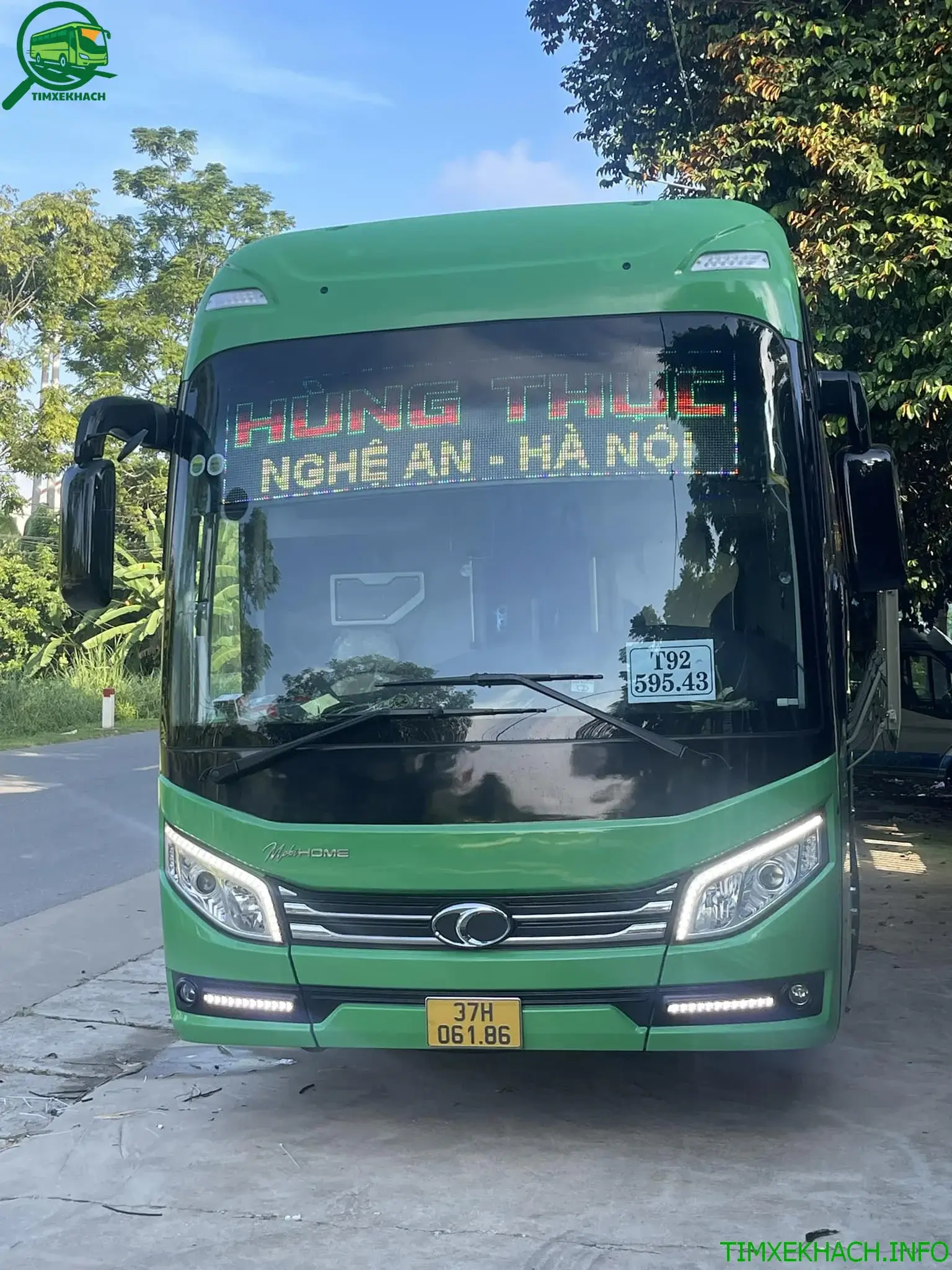 Nhà xe Hùng Thục