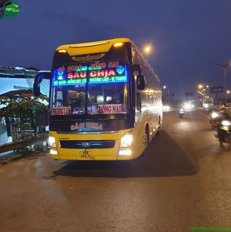 Nhà xe Sáu Chịa