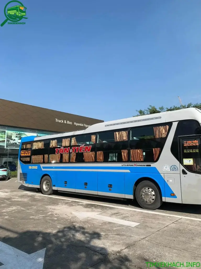 Nhà xe Tân Tiến