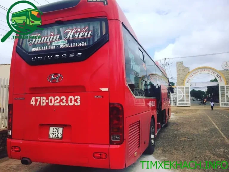 Nhà xe Thuận Hiếu