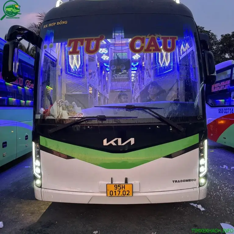 Nhà xe Tư Cầu