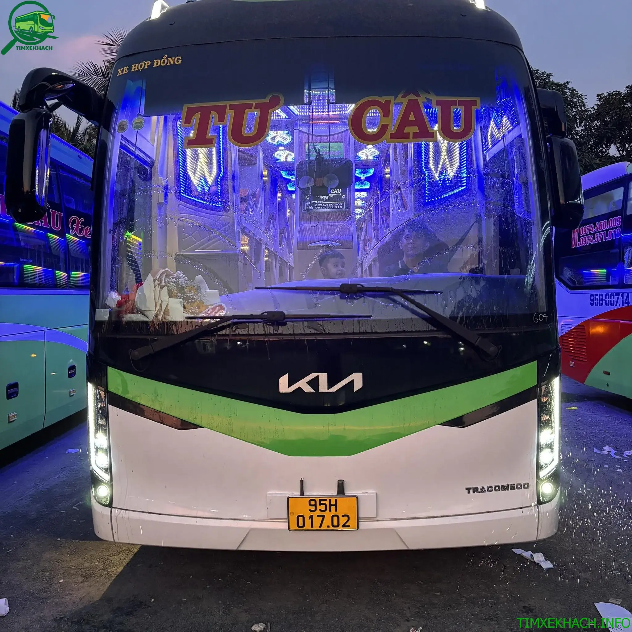 Nhà xe Tư Cầu