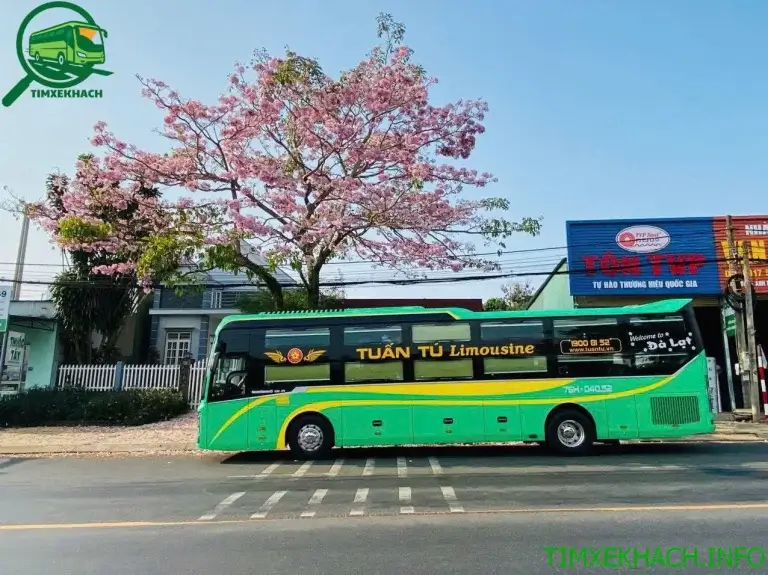Nhà xe Tuấn Tú