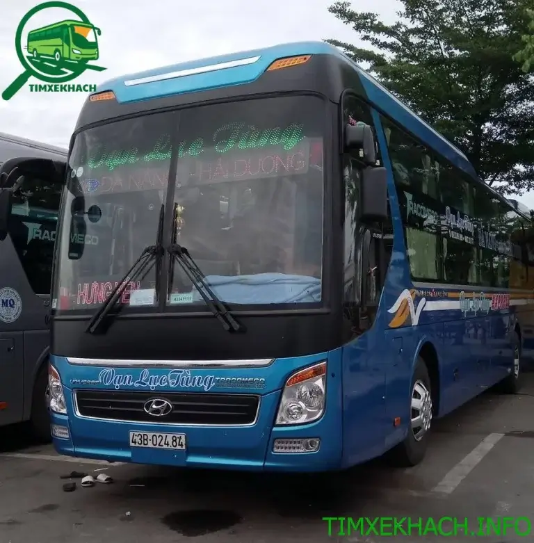 Nhà xe Vạn Lục Tùng