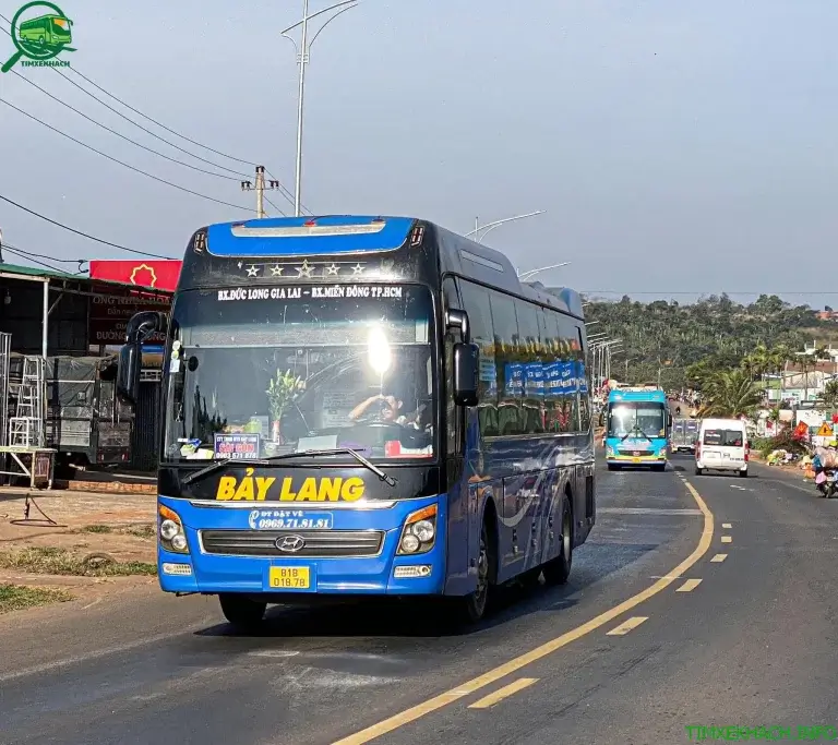 Nhà xe Bảy Lang