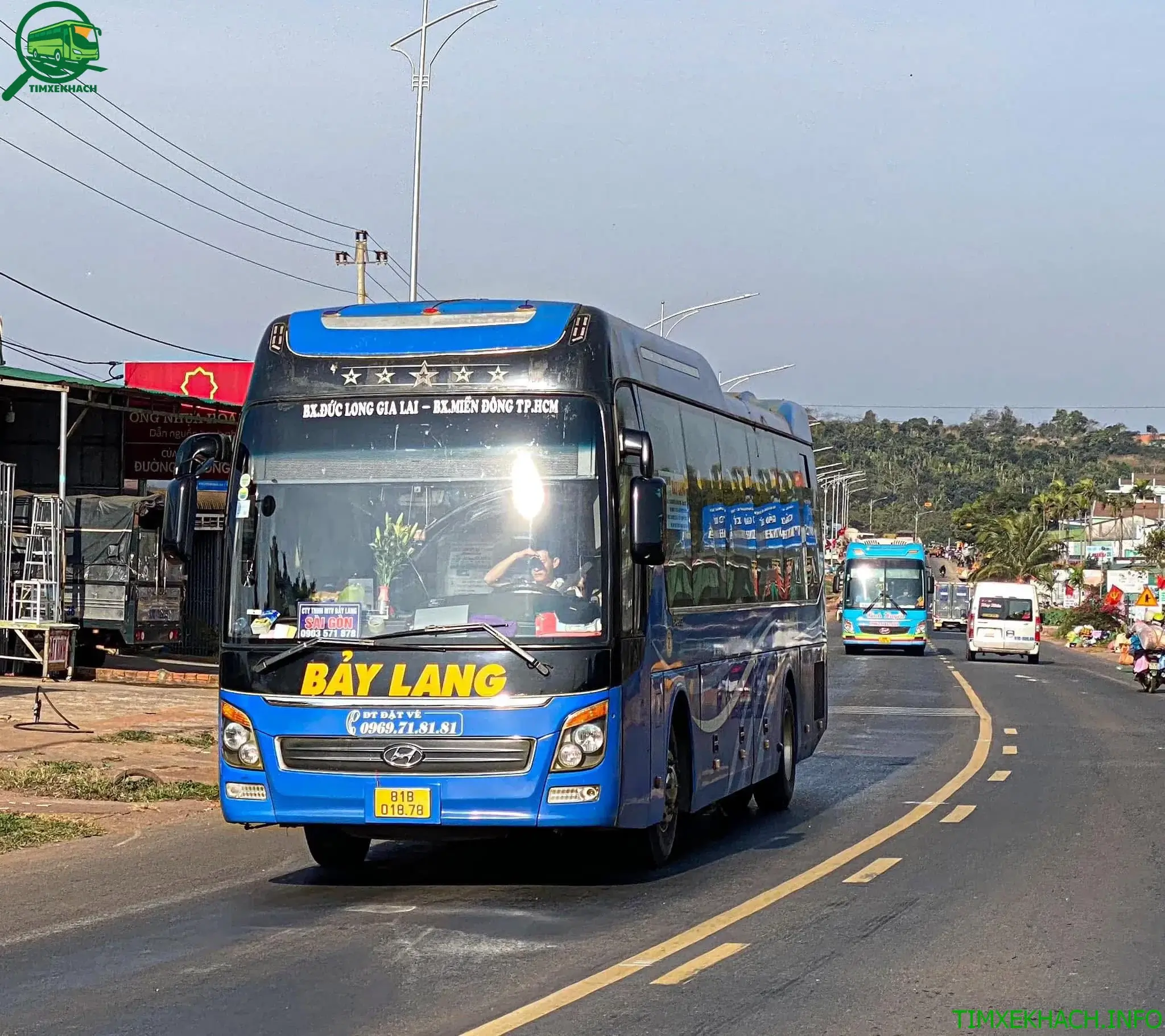 Nhà xe Bảy Lang
