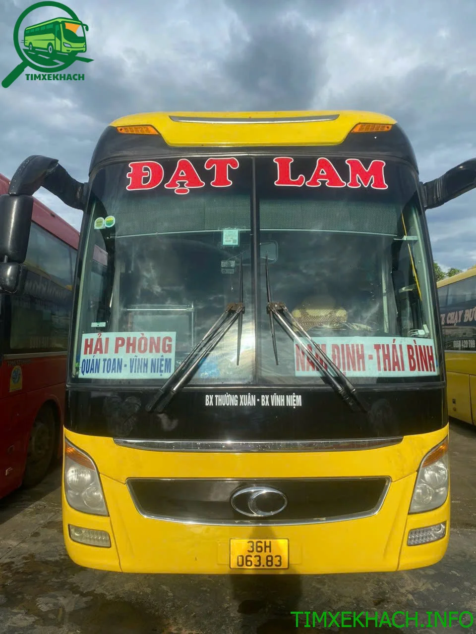 Nhà xe Đạt Lam