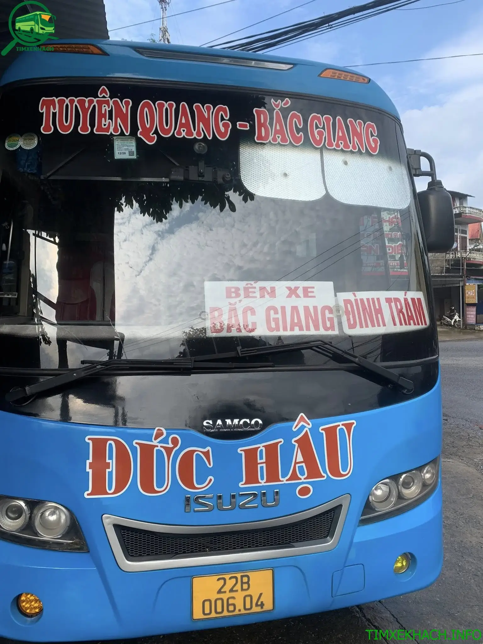 Nhà xe Đức Hậu