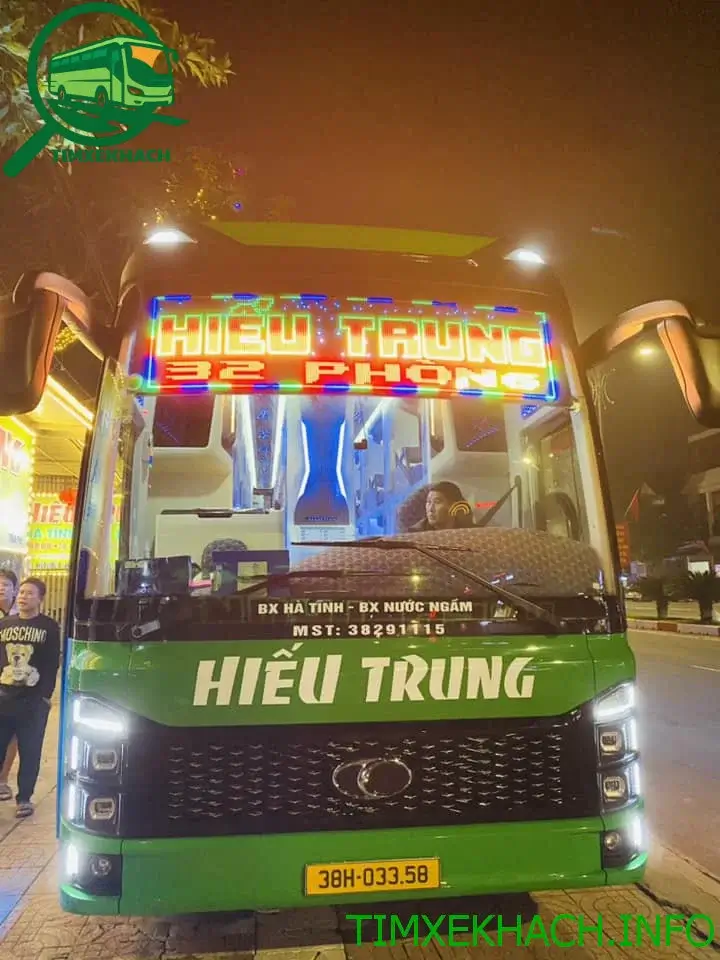 Nhà xe Hiếu Trung