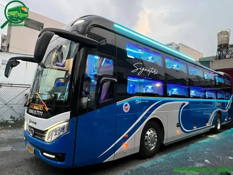 Nhà xe Hoàng Gia 77