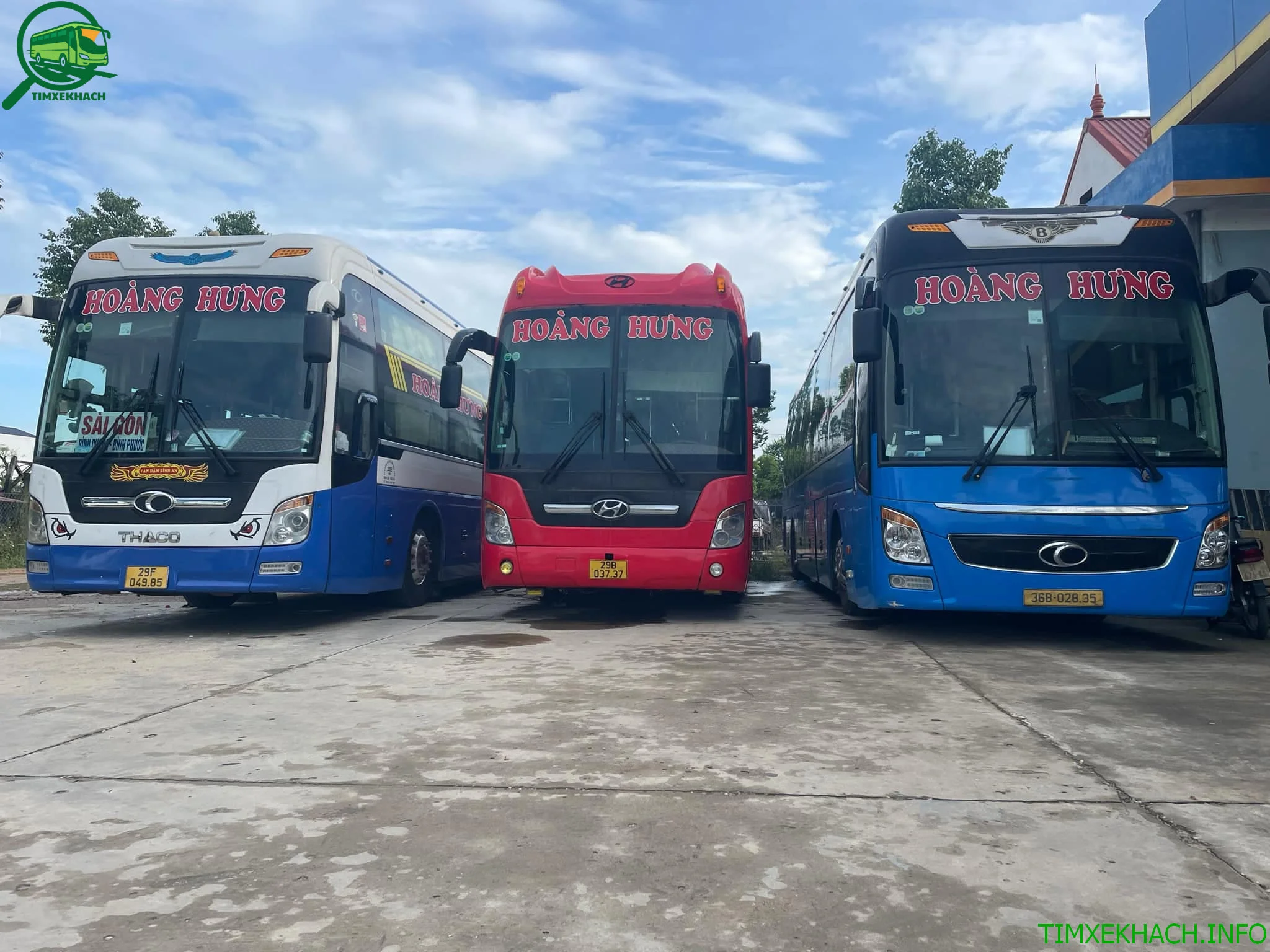 Nhà xe Hoàng Hưng