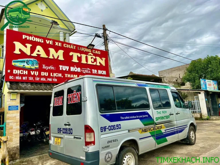 Nhà xe Nam Tiên