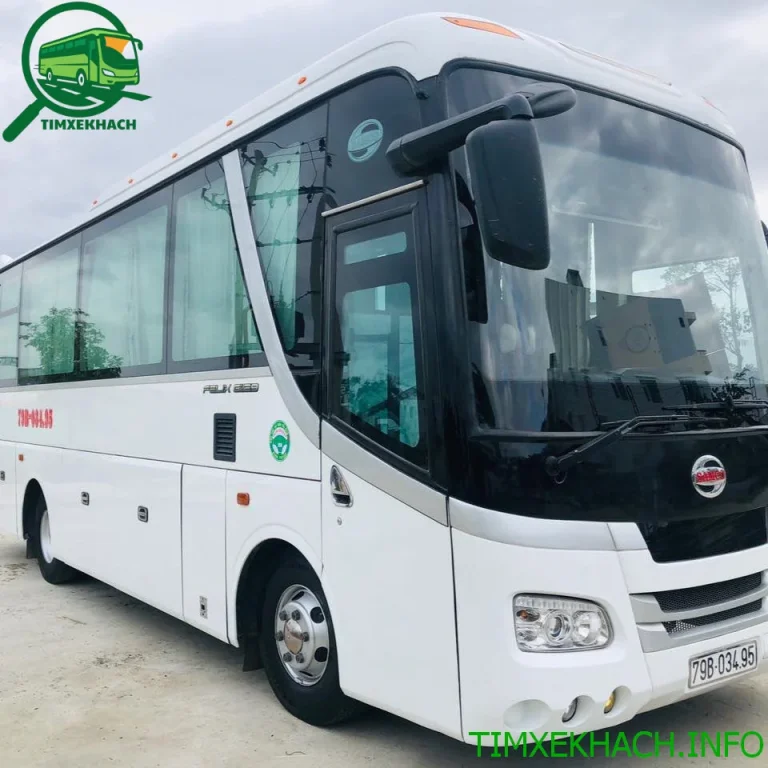 Nhà xe Quang Tuấn