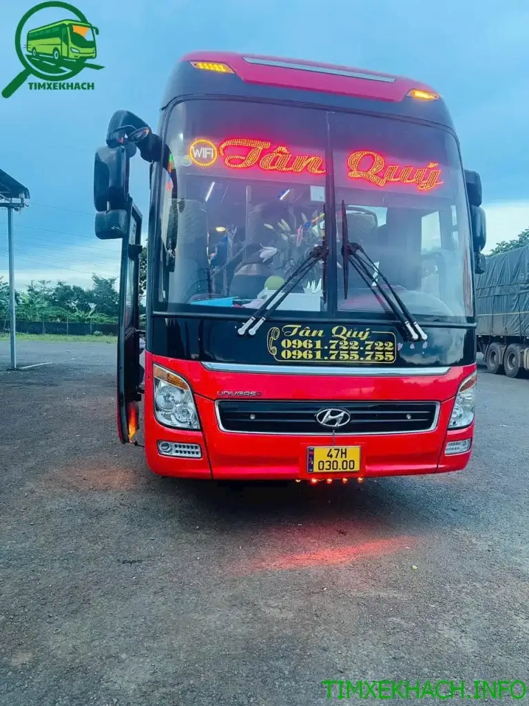 Nhà xe Tân Quý