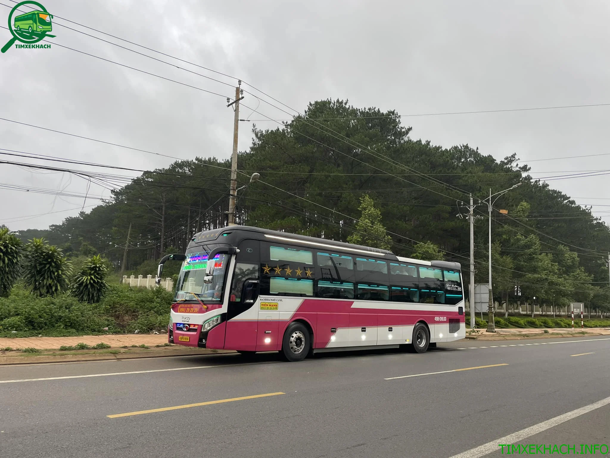 Nhà xe Tiến Mạnh