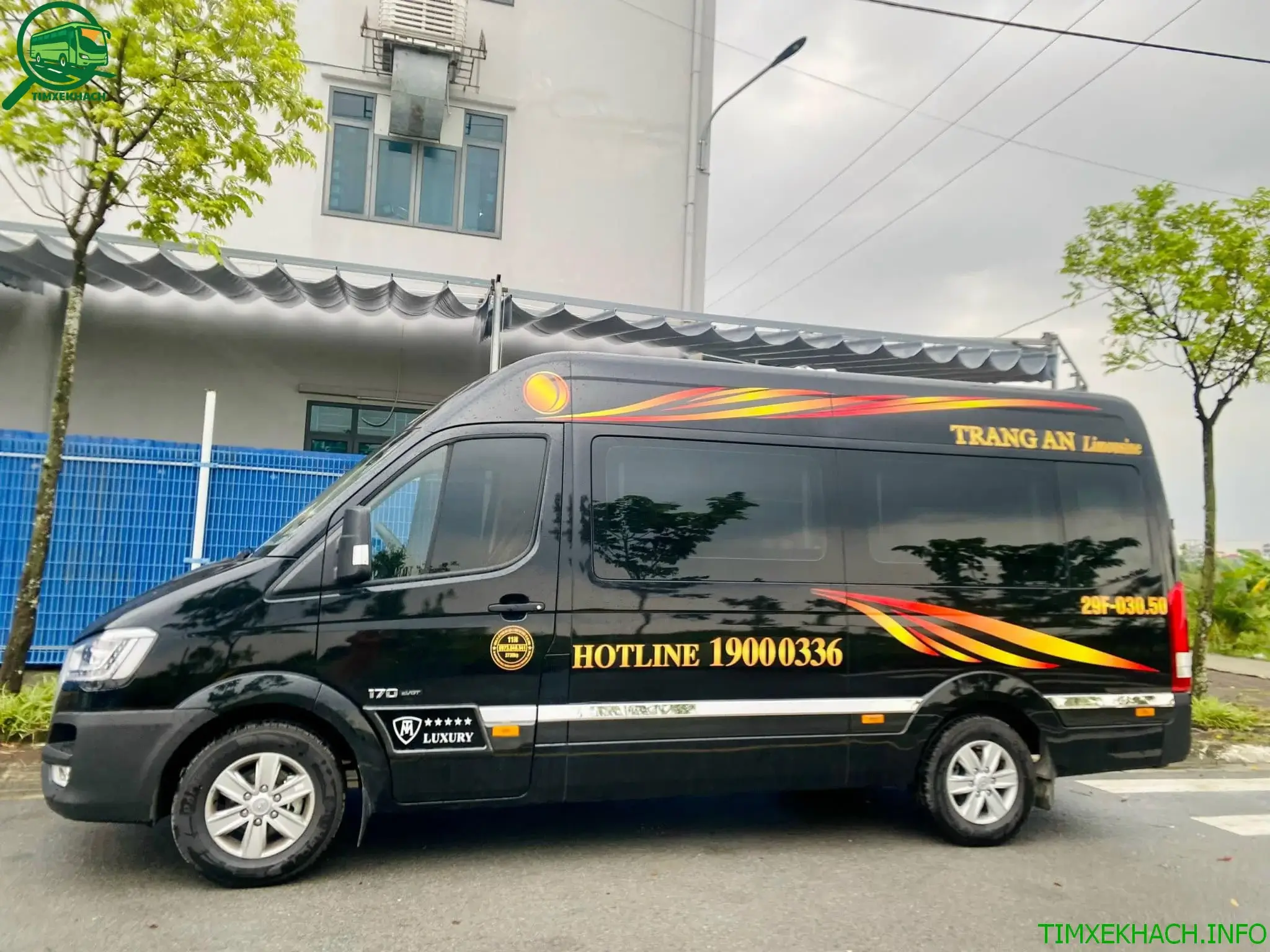Nhà xe Tràng An Limousine